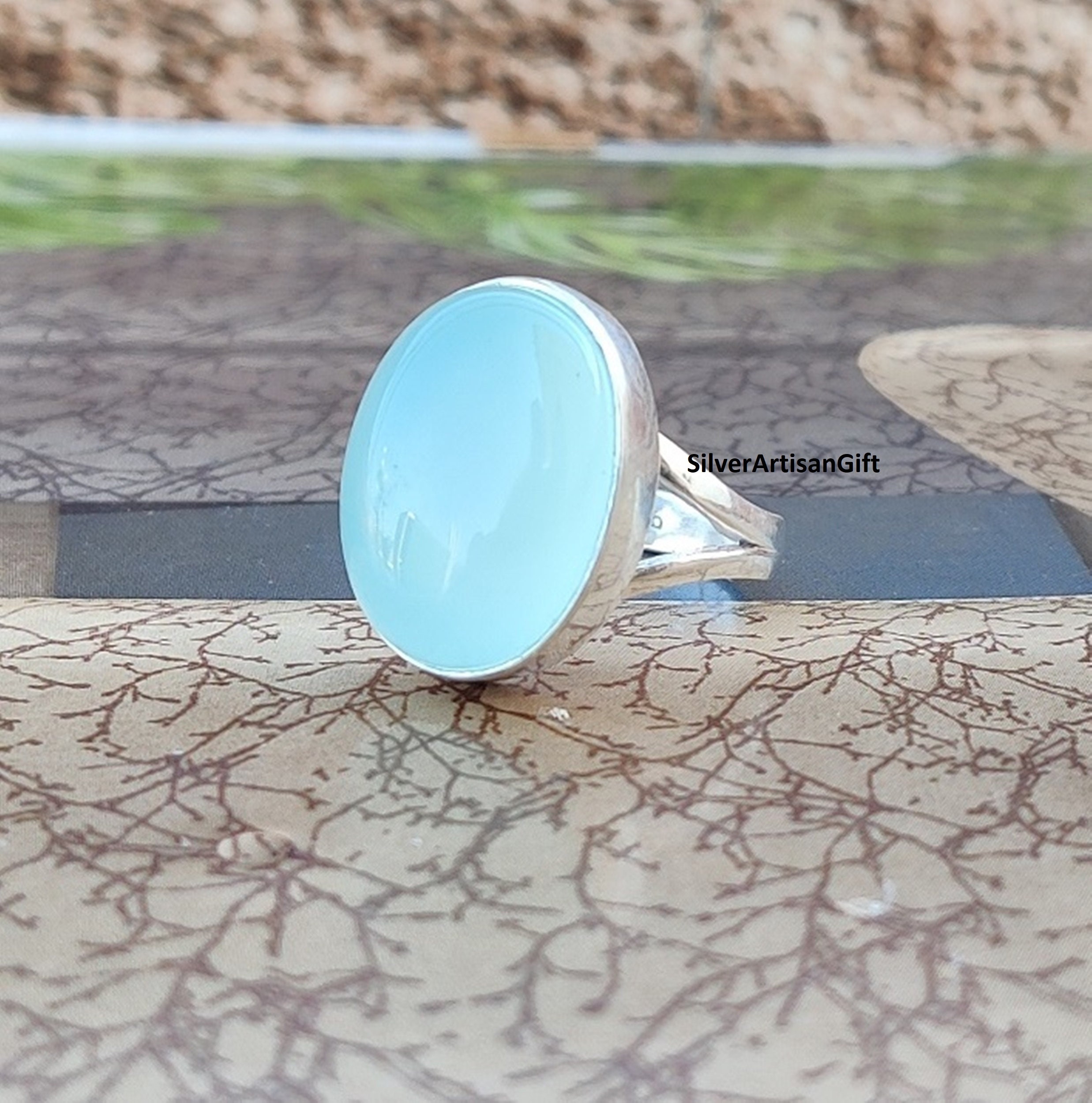 Sterling silver chalcedony ring deals