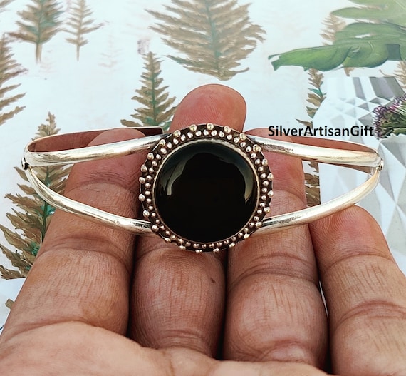 オーバルブラックオニキス925シルバーバングル：調節可能な