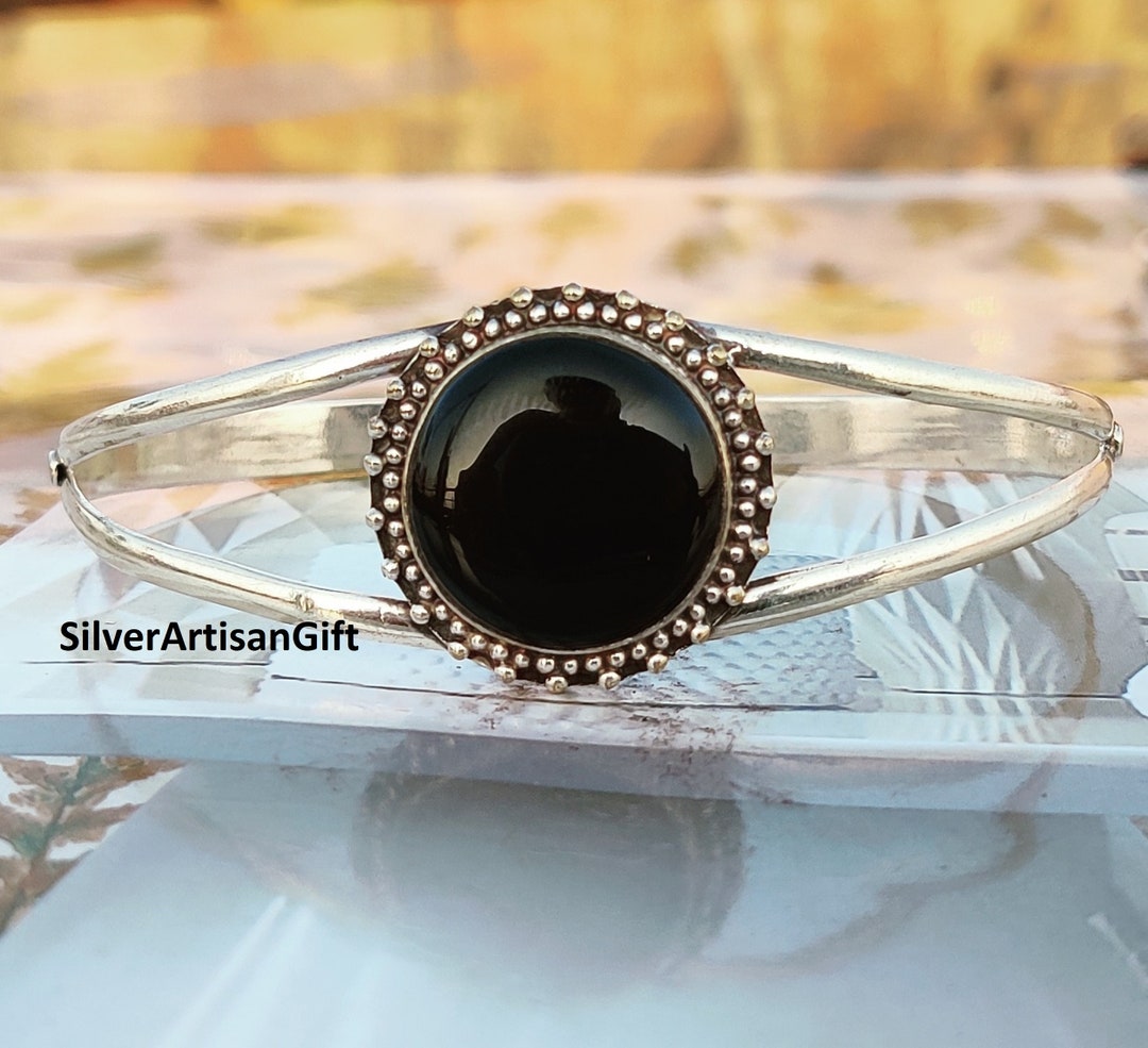 オーバルブラックオニキス925シルバーバングル：調節可能なボヘミアン
