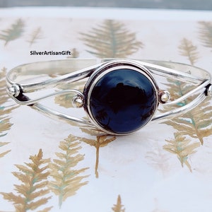 Handmade Round Black Onyx .925 Silver Bangle: Adjustable Cuff