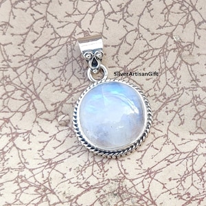 Handmade Round Rainbow Moonstone Pendant: 925 Sterling Silver Woman jewlery
