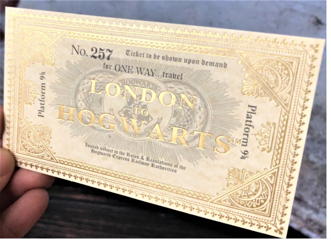 Newest and best here 1 Pcs Harry Potter Hogwarts London Express Replica
