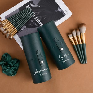 personalized makeup brushes