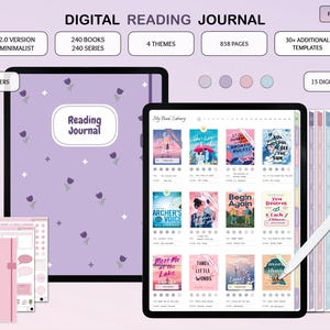 Op de afbeelding: Digitaal leesdagboek met een pastel thema. Het dagboek bevat 240 boeken, 858 pagina's en 300+ stickers. De omslag is lichtpaars met bloemmotieven. De afbeelding toont ook een tablet met boekomslagen.