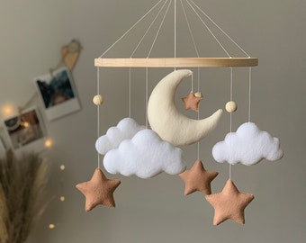 Luna mobile per bambini, nuvole e stelle mobili per bambini in tonalità naturali, arredamento neutro per la cameretta dei bambini, giostrina per culla con stelle, giostrina per bambini neutra