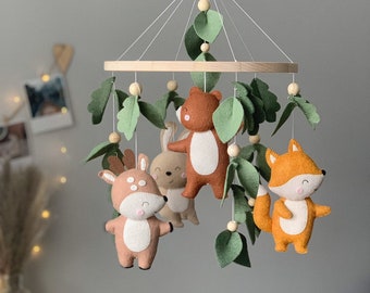 Wald Baby Mobile, Wald Baby Mobile, Wald Kinderzimmer Dekor, Baby Mobile mit Waldtieren Hase Hirsch Bär Fuchs, neutrales Krippen Mobile