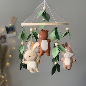 Woodland baby mobile, forest baby mobile, woodland nursery decor, baby mobile forest animals, mobile hare deer bear fox, forest crib mobile