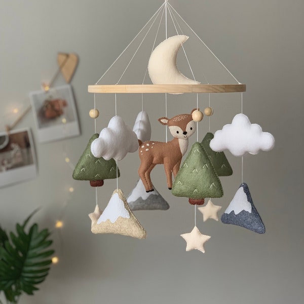 Baby mobile woodland with deer, Woodland animal mobile, Mountain forest baby mobile, Woodland theme nursery decor, Neutral baby mobile