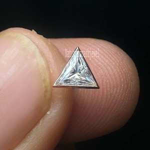 Apsara Invisible Set Triangle Diamond Threaded Stud Earring 14K Solid Gold Triangle Lab grown Diamond Stud Earring Piercing Stud For Her