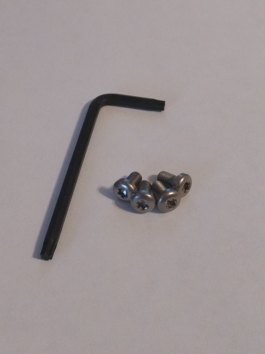 1911 Grip Screws - Black Oxide Steel, T15 Torx Head (Wrench Included) By Stieg Machine