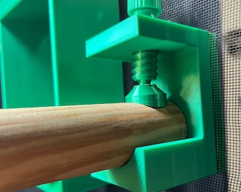 Branch holder for chameleon enclosures (Mesh)