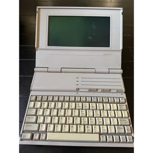 Vintage Compaq LTE Laptop Early 1990s For Parts / Not Working Untested As-Is
