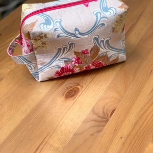 Quilted Boxy Cosmetic Bag,  Pastel Pink Floral Makeup Bag with Handle, Boxy Travel Makeup Bag, Fully Lined with Side Handle Cosmetic Bag