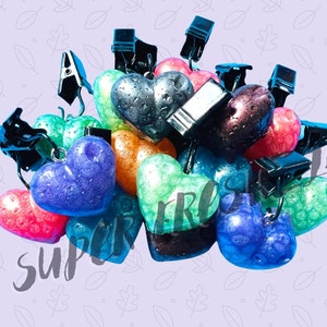 Heart Vent Clip Car Freshies, Wholesale Bulk Freshies, Package Fillers, Car Accessories, Car Fresheners, Circle Air Freshie, Table Fillers