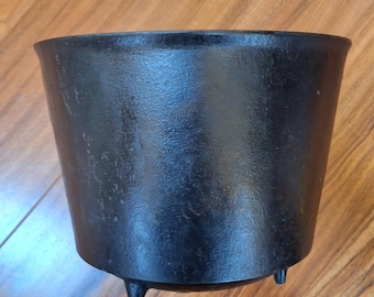 Antiker Gusseisen Kessel #7. Wassertrommel