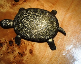 Antique metal casting turtle-ashtray-box..