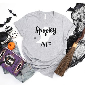 Camiseta assustadora, camiseta de Halloween, camiseta de temporada assustadora, camiseta com vibrações assustadoras, camiseta de mamãe assustadora, camiseta de Halloween da moda, camiseta engraçada de Halloween