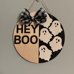 Hey Boo door hanger