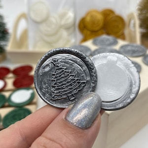 Christmas Wax Seals - 10 Self-Adhesive Wax Seal Pack for Invitations, Santa Letters, and Holiday Cards - Red, Green, Silver, Gold, White