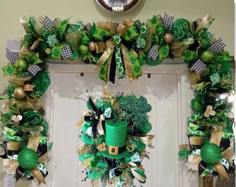 St. Patrick’s Day Garland & Wreath Set  Leprechaun Door Wreath with Green Gold Mesh  Shamrock Irish St. Patrick Decor for Entryway Mante