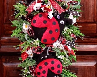 Ladybug Wreath  Front Door swag Red Black Spring Summer Wreath Ladybug lovers Everyday Wreath Floral Swag Farmhouse Door Hanger  farmhouse