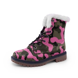 Pink camo top winter boots
