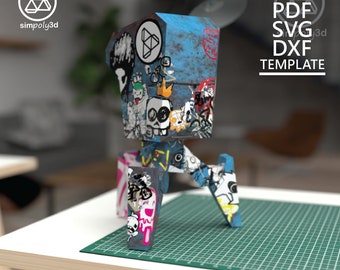 ROBOT_03, Carta artigianale, Modello digitale, Origami, Pdf, Svg, Download Dxf, Fai da te, Low Poly, Trofeo, Scultura, Modello 3D