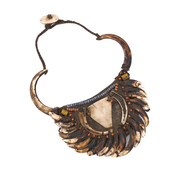 JAMIRE - Vintage Yak Teeth and Shell Ceremonial Necklace from Nagaland, India - 07186