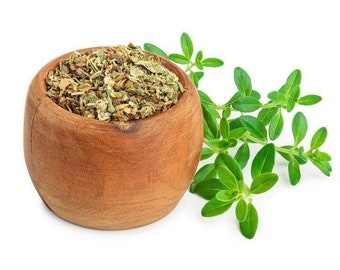 Thyme dried or fresh leaves. Thymus vulgaris. Natural spices and herbs for cooking or tea.