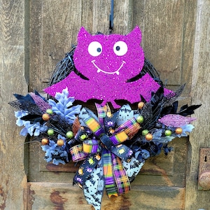Halloween Wreath, Halloween Bat Wreath, Halloween Black Grapevine Wreath, Glittered Bat Wreath, Friendly Halloween Wreath, Purple Bat Wreath