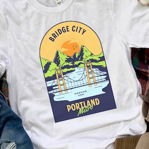 Portland Bridge Tee -Bridge City T-shirt-Portland Shirt-Oregon shirt-Portland-T-Shirt-Portland Metro Tee-Gift for dad-Vintage Oregon Tee