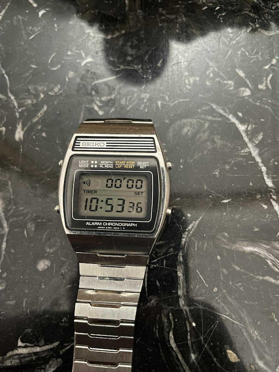 Vintage Seiko M159-5029 Men's Quartz LC Chronograph LCD Watch