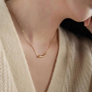 Gold Bar Necklace,  Geometric Pendant, Dainty Gold Necklace,Layering Necklace,Minimalist Jewelry, Snake Bone Necklace, Christmas Gift