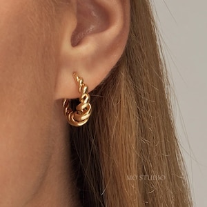Gold Twisted Hoop Earrings, Dainty 18k Gold Hoop Earrings, Small Gold Hoop Earrings, Thick Chunky Gold Earrings French Minimalist