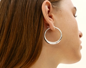 Silver Large Hoop Earring, 45mm Chunky Silver Hoop Earring, Chic Thick Hoop Earring, Minimal Silver Hoop,Thick Huggie Earring