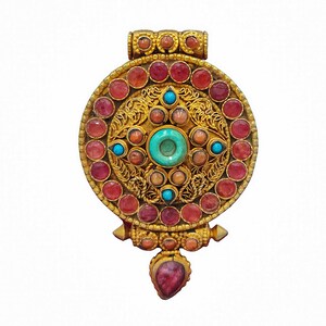 Sterlin Silver Tibetan Ghau Box, Gold Plated, Stone Setting