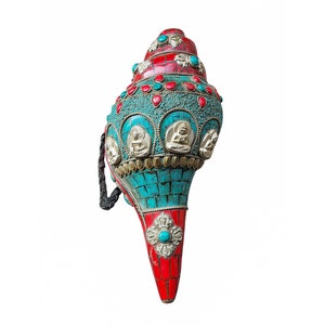 4&#39;&#39; Inches, Conch Shell With Pancha Buddha And Stone Setting