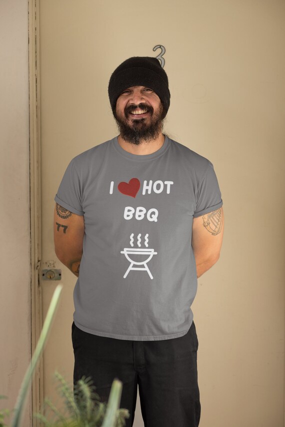 I Love Hot BBQ | Funny Bbq T-shirt | Grill Gift | Grill Smoker Shirt | Barbeque Shirt | I Heart shirt | Pitmaster Tools | Meat Smoker Tshirt