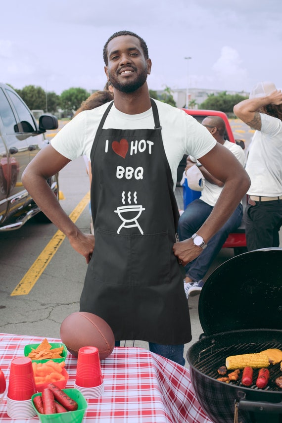 I Heart Hot BBQ Apron | Funny Grill Apron | Pitmaster Tools | BBQ Apron | BBQ Grill Tools | Meat Smoker accessories | Grill Master Ideas