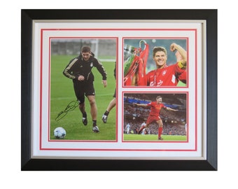 Könnte beinhalten: Eine gerahmte Collage aus drei Fotos eines Fußballspielers. Der Spieler trägt ein rot-weißes Trikot und hält in einem Foto eine Trophäe. Der Spieler wird auch in einem anderen Foto beim Feiern eines Tores gezeigt. Der Spieler ist in einem schwarzen Trikot zu sehen und dribbelt in der dritten Aufnahme den Ball.