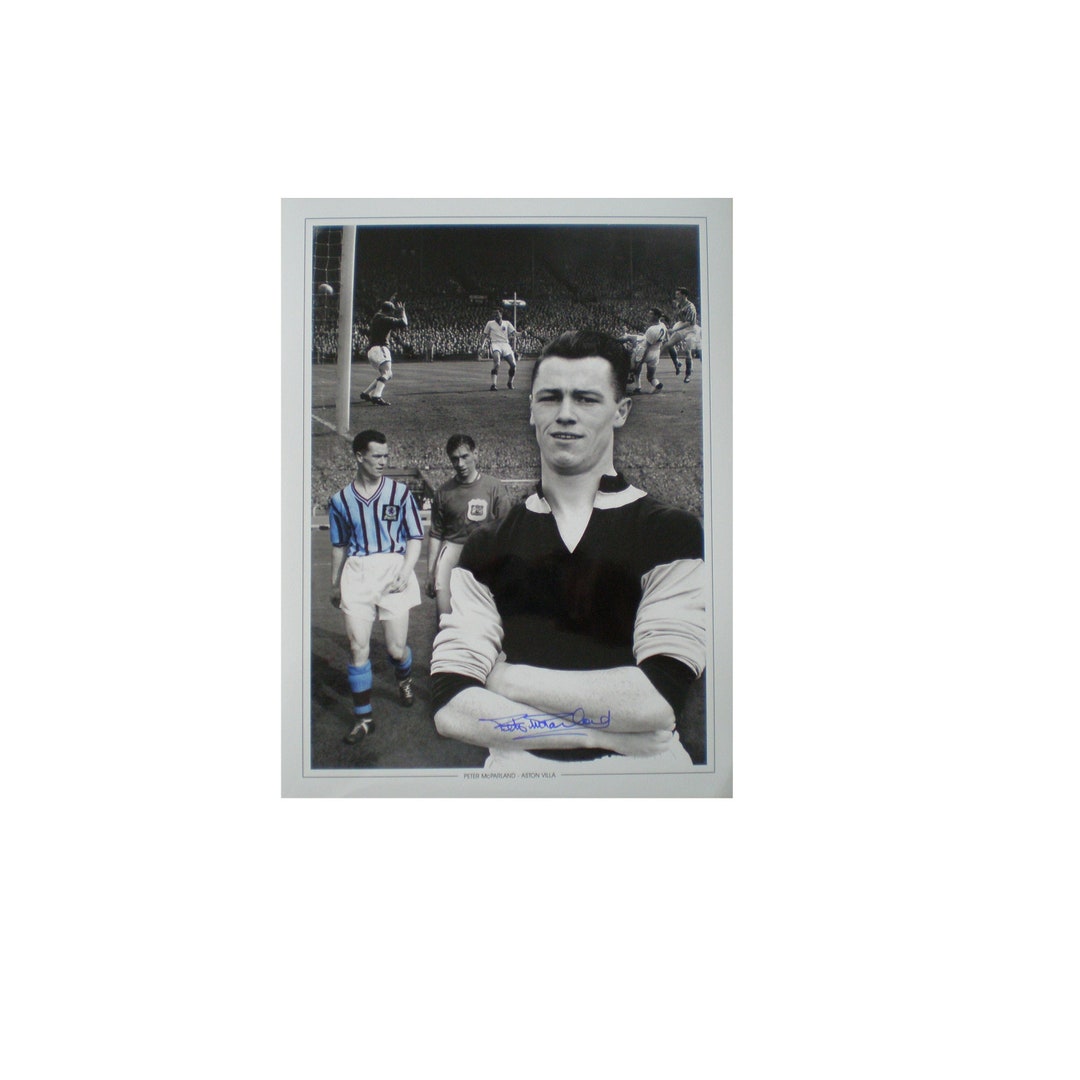 A brace from Peter McParland in 1957 saw us lift the FA Cup at Wembley 🤩 | Aston Villa FC