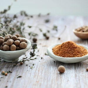 Ground Nutmeg