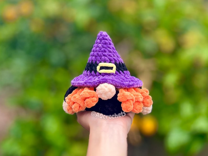 no sew halloween gnomes, crochet halloween gnomes, halloween gnomes crochet pattern, frankenstein gnome crochet pattern, candy corn crochet pattern, witch gnome crochet pattern, crochet frankenstein gnome, crochet candy corn gnome, crochet witch gnome, amigurumi halloween, halloween crochet pattern