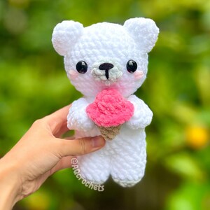 bear crochet pattern, amigurumi bear, panda crochet pattern, amigurumi panda, polar bear crochet pattern, amigurumi panda bear, low sew crochet pattern, bears holding things crochet pattern, crochet bear holding bee, crochet panda holding bamboo, crochet polar bear holding ice cream, cute bear pattern