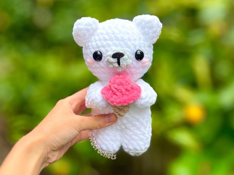 bear crochet pattern, amigurumi bear, panda crochet pattern, amigurumi panda, polar bear crochet pattern, amigurumi panda bear, low sew crochet pattern, bears holding things crochet pattern, crochet bear holding bee, crochet panda holding bamboo, crochet polar bear holding ice cream, cute bear pattern