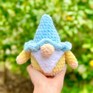 no sew crochet pattern, no sew gnome crochet pattern, amigurumi gnome pattern, gnome crochet pattern, cute gnome pattern, summer crochet pattern, spring crochet pattern, gnome plushi