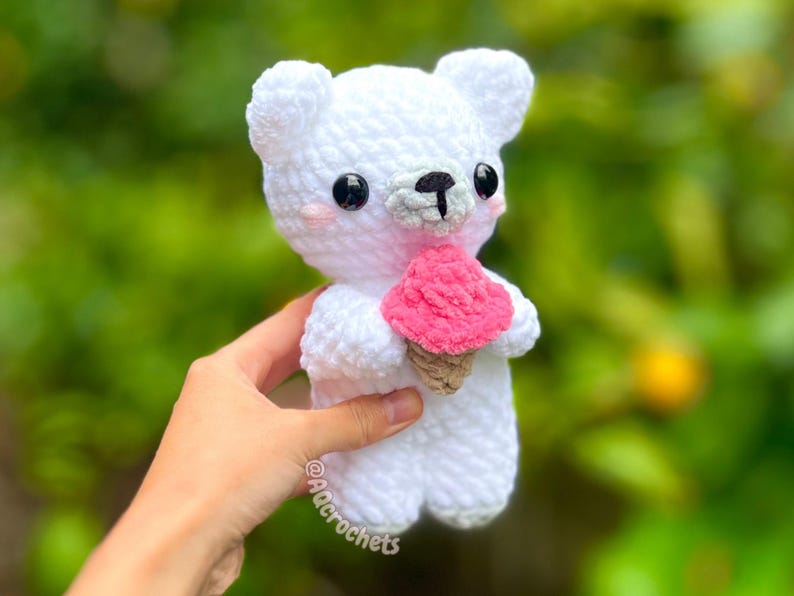 bear crochet pattern, amigurumi bear, panda crochet pattern, amigurumi panda, polar bear crochet pattern, amigurumi panda bear, low sew crochet pattern, bears holding things crochet pattern, crochet bear holding bee, crochet panda holding bamboo, crochet polar bear holding ice cream, cute bear pattern