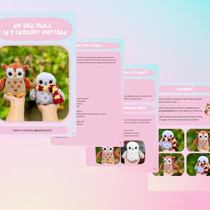 Op de afbeelding: Een haakpatroon getiteld "NO SEW OWLS 2 IN 1 CROCHET PATTERN" met afbeeldingen van twee handgemaakte uilenspeeltjes. De ene uil is bruin en beige, de andere is wit met een rood-gouden sjaal. De patroonpagina's zijn roze en blauw.