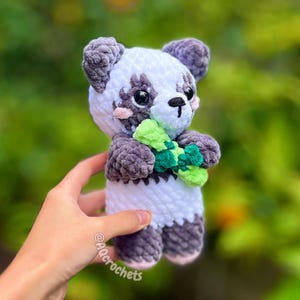 bear crochet pattern, amigurumi bear, panda crochet pattern, amigurumi panda, polar bear crochet pattern, amigurumi panda bear, low sew crochet pattern, bears holding things crochet pattern, crochet bear holding bee, crochet panda holding bamboo, crochet polar bear holding ice cream, cute bear pattern
