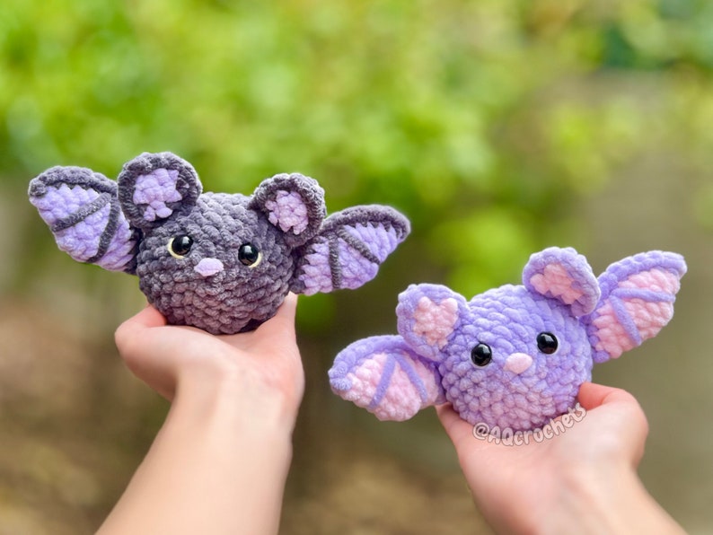 bat crochet pattern, amigurumi bat crochet pattern, no sew bat, no sew bat crochet pattern, halloween crochet pattern, no sew halloween pattern, cute halloween pattern, chonky bat crochet pattern
